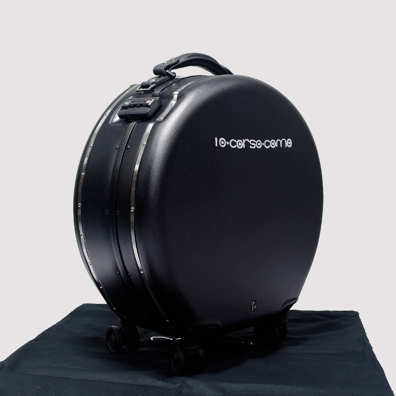 OOKONN x 10 CORSO COMO